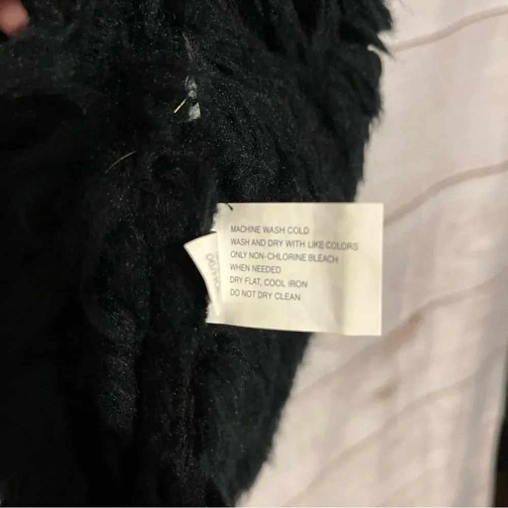 Girls Gap Black Faux Suede Fur Lined Coat with Horn-like Buttons XS/S (4-7)